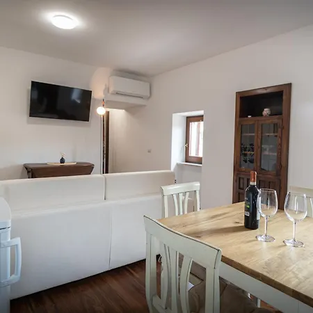 Gli Archiccioli Apartament *
